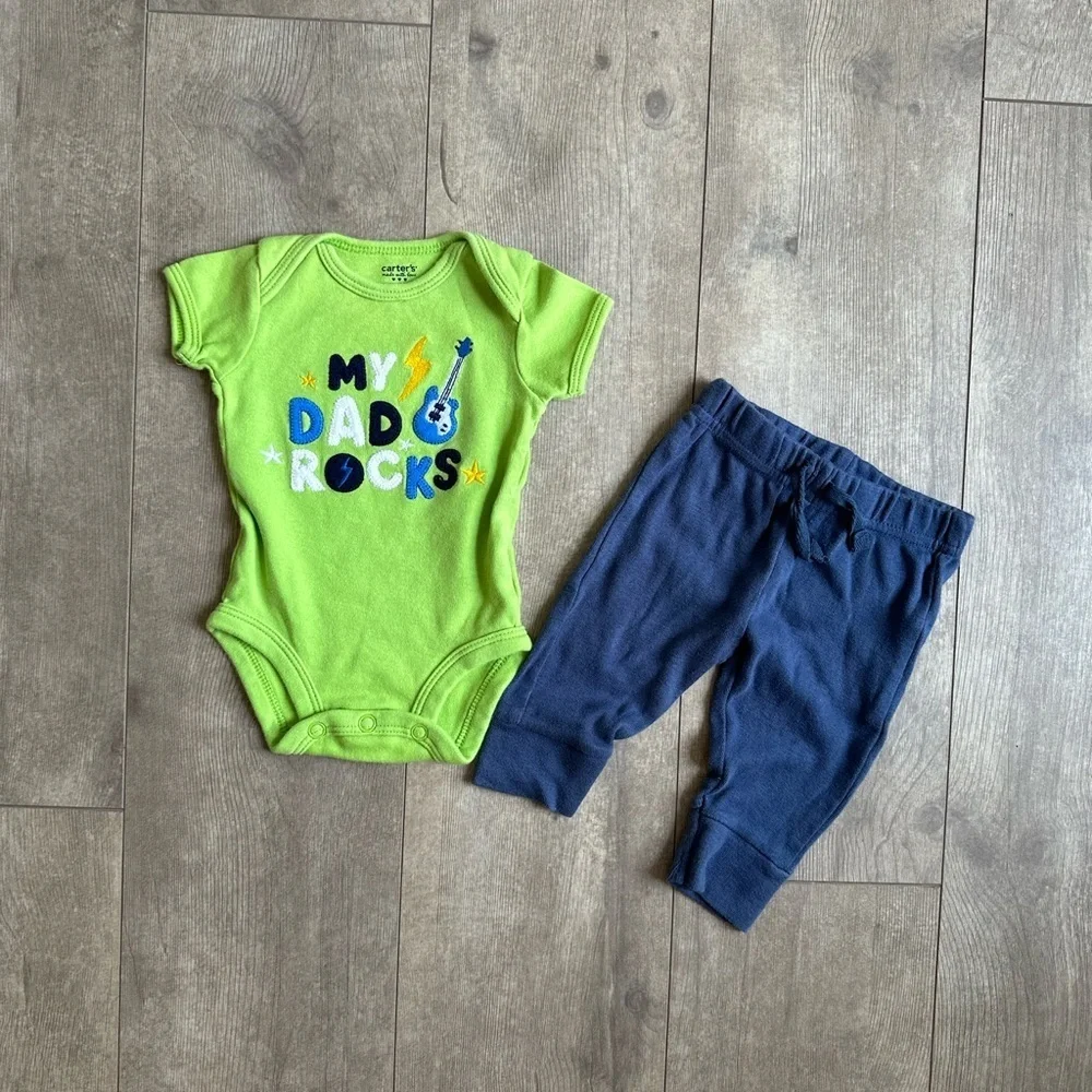 Newborn “My Dad Rocks” baby boy retro outfit carter’s / Koala Baby Cozy Euc